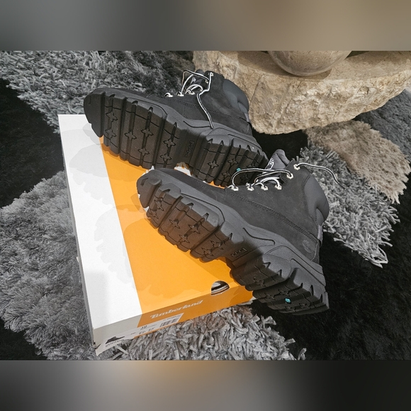 Timberland women's boots - Picture 7 of 13